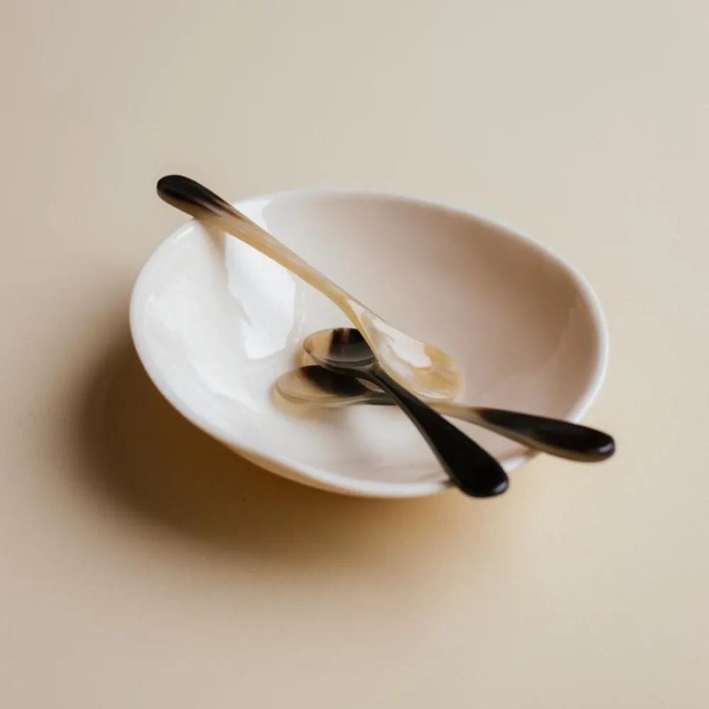 Bowl - Ceramic - Hand shaped