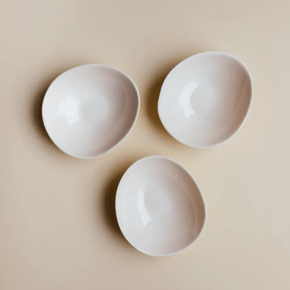 Bowl - Ceramic - Hand shaped