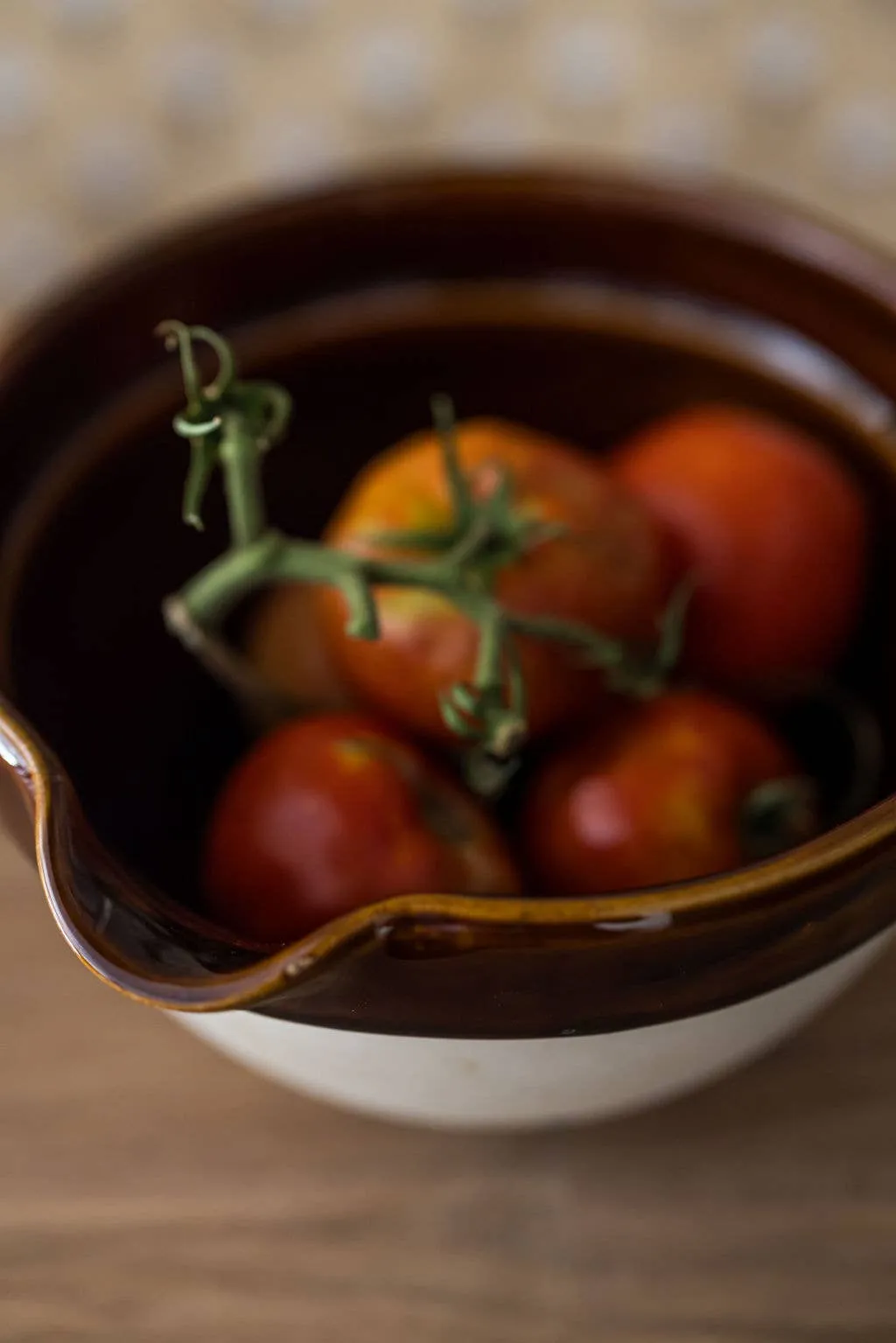 Heritage Stoneware Large Bowl