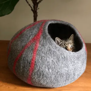 SHADOW Wool Cat Cave | Cat Bed